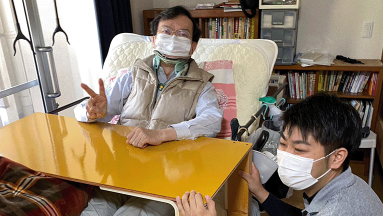 訪問看護の処置の様子